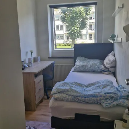 Gasthof Single Bed, Private Virum